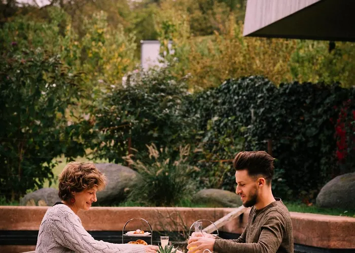 Flora Auf Gut Guntrams Hotel Schwarzau am Steinfelde